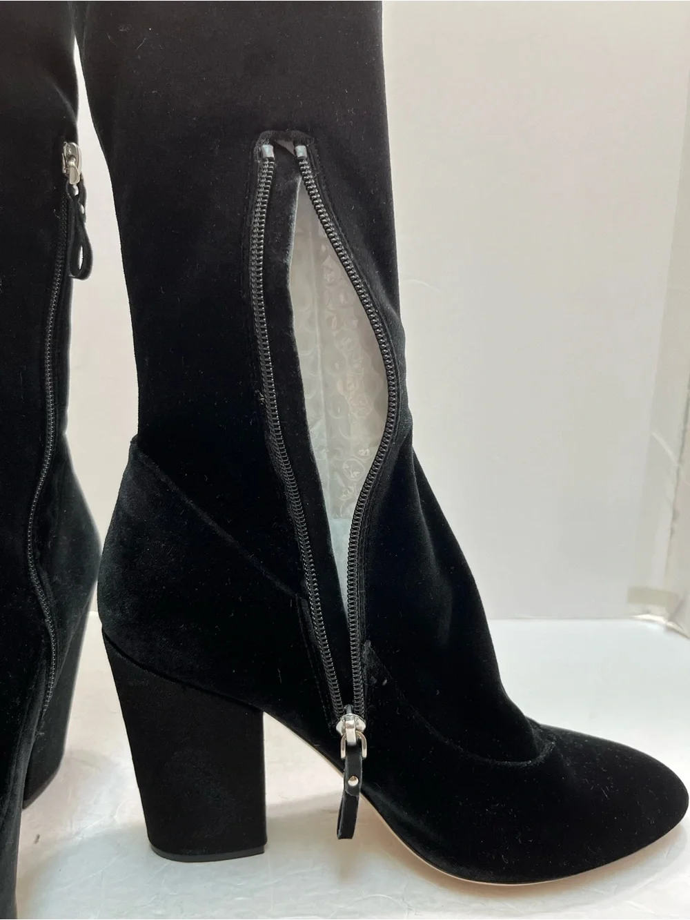 DEIMILLE Italy Black Velvet Knee High Boots Block Heel EU 40 US  9.5  NWOB